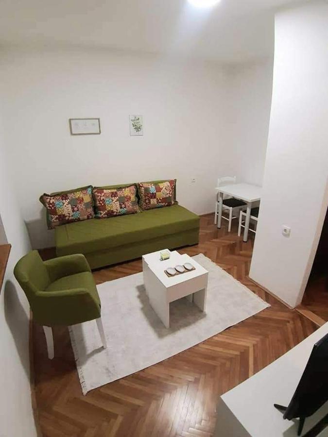 פודגוריצה Small&Cozy Apartment מראה חיצוני תמונה